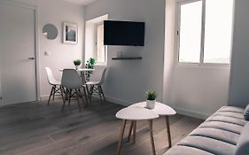 Apartament Roca Foradada